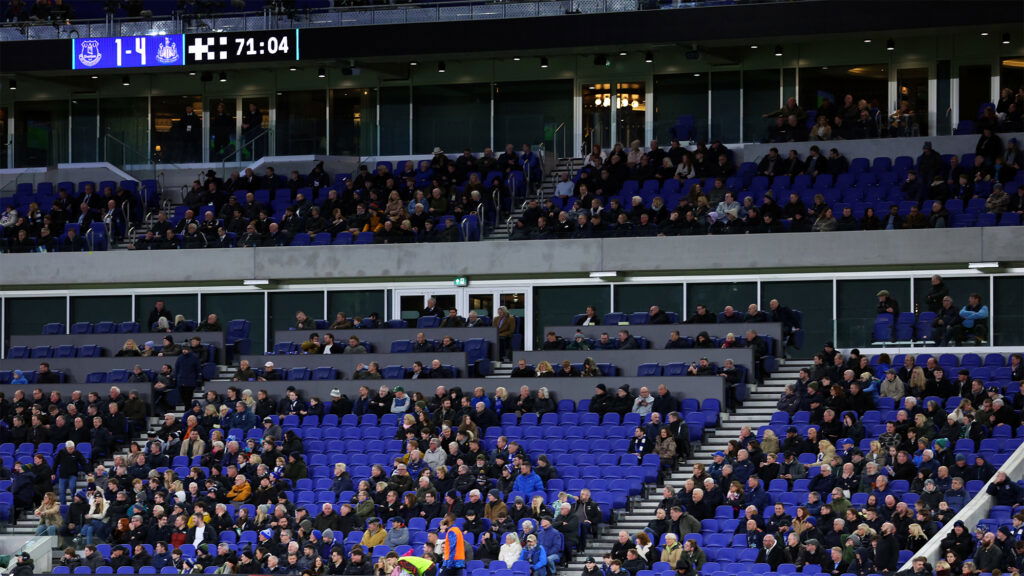 Everton Fans Empty Seats 71 MInutes
